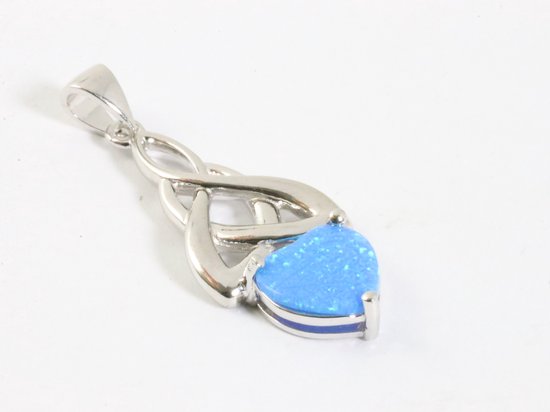 Opengewerkte zilveren hanger met Australische opaal afbeelding 2