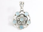 Opengewerkte zilveren hanger met blauwe chalcedoon afbeelding 4