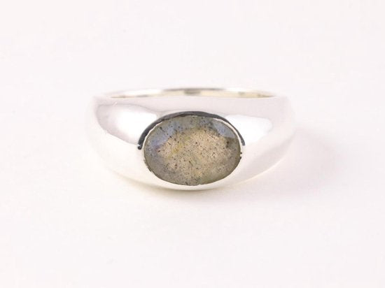 Hoogglans zilveren ring met labradoriet afbeelding 4