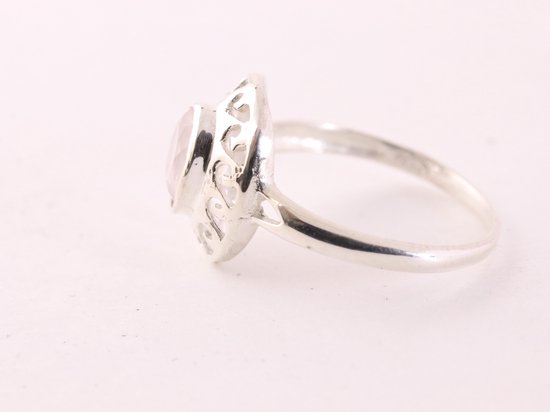 Fijne opengewerkte zilveren ring met rozenkwarts afbeelding 2