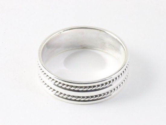 Zilveren ring met kabelpatronen afbeelding 2