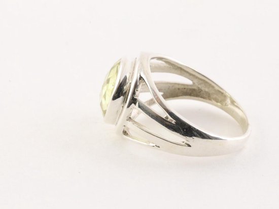 Opengewerkte zilveren ring met lemonkwarts afbeelding 2