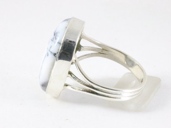 Grote ovale zilveren ring met dendriet opaal afbeelding 2