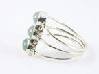 Opengewerkte zilveren ring met 3 groene aventurijn stenen afbeelding 2