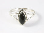 Fijne zilveren ring met onyx afbeelding 4