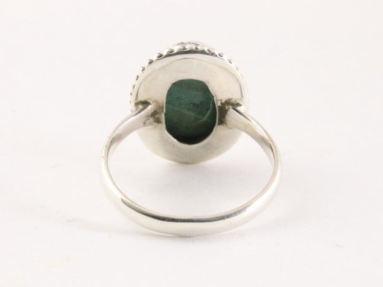 Bewerkte ovale zilveren ring met malachiet afbeelding 3