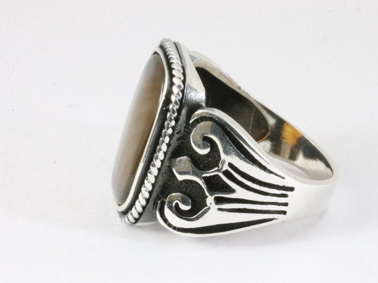 Zware bewerkte zilveren ring met bruine agaat afbeelding 2