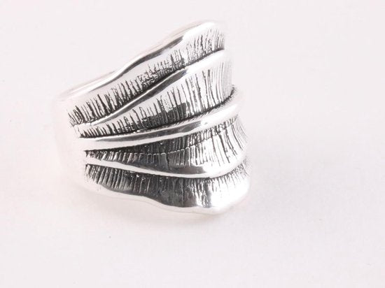 Bewerkte brede zilveren ring afbeelding 1