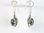 Bewerkte zilveren oorbellen met sneeuwvlok obsidiaan afbeelding 2