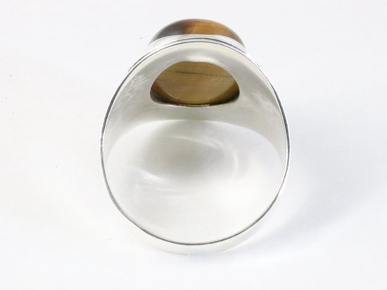Bewerkte zilveren ring met tijgeroog afbeelding 3