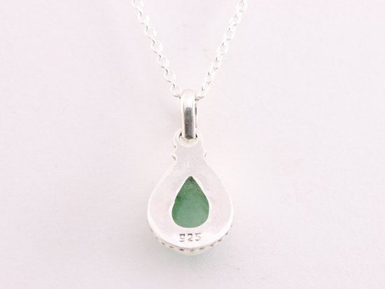 Bewerkte druppelvormige zilveren hanger met groene aventurijn aan ketting afbeelding 3