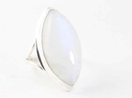 Langwerpige hoogglans zilveren ring met regenboog maansteen afbeelding 1