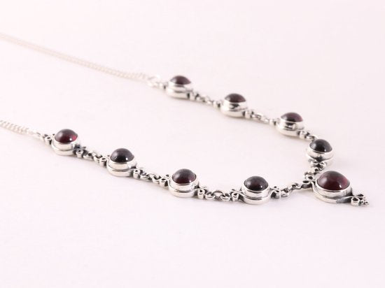 Bewerkte zilveren ketting met granaat afbeelding 2