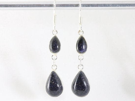 Fijne lange zilveren oorbellen met blauwe zonnesteen afbeelding 4