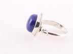 Bewerkte zilveren ring met lapis lazuli afbeelding 4
