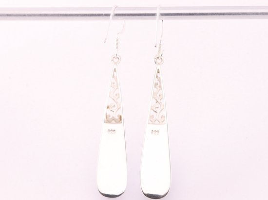 Lange opengewerkte zilveren oorbellen met malachiet afbeelding 3