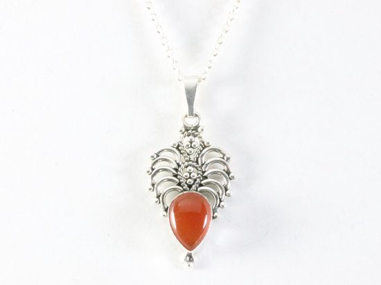 Fijne opengewerkte zilveren hanger met carneool aan ketting afbeelding 3