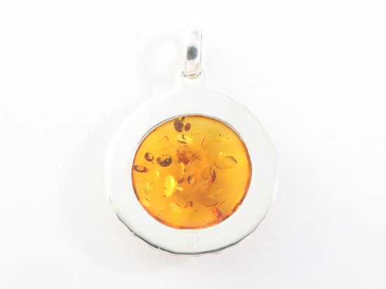 Ronde bewerkte zilveren hanger met amber afbeelding 3