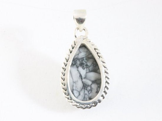 Bewerkte zilveren hanger met pinoliet afbeelding 3