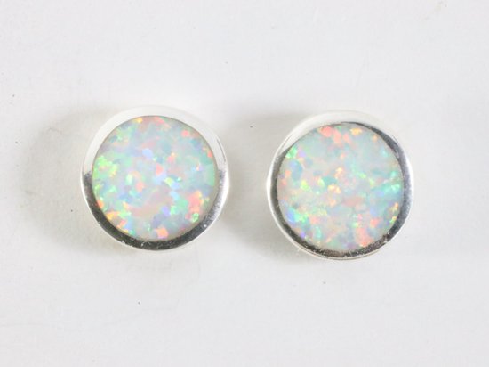 Fijne ronde zilveren oorstekers met welo opaal afbeelding 1