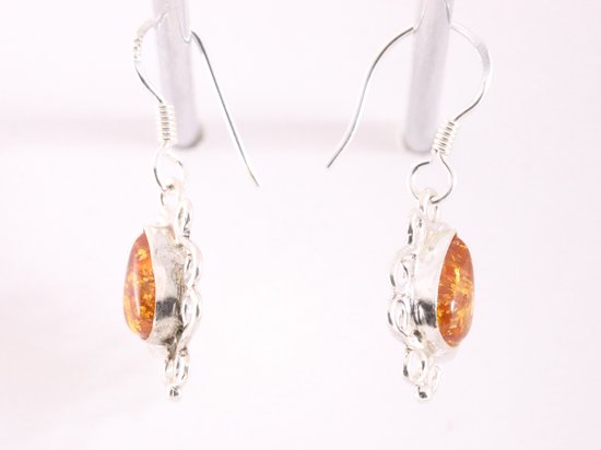 Fijne opengewerkte zilveren oorbellen met amber afbeelding 2