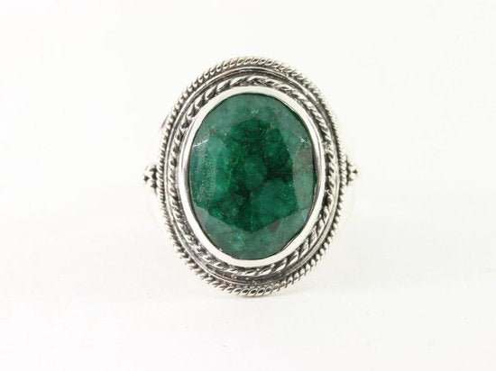 Bewerkte zilveren ring met smaragd afbeelding 4