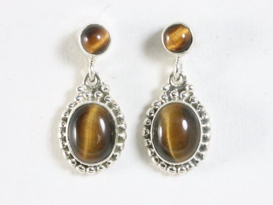 Bewerkte zilveren oorstekers met tijgeroog afbeelding 2