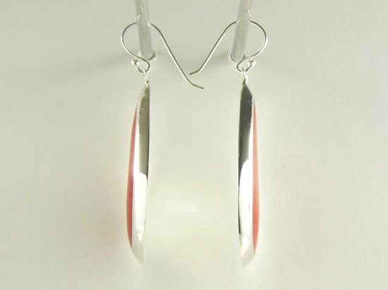 Grote druppelvormige zilveren oorbellen met rode koraal steen afbeelding 2