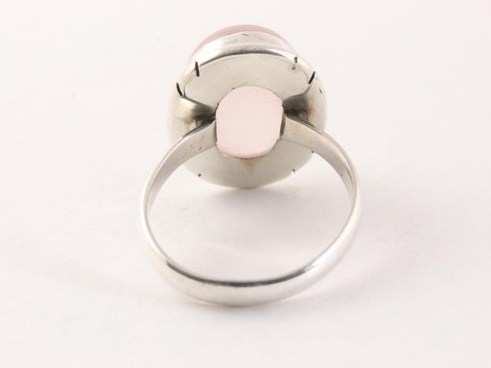 Ovale zilveren ring met rozenkwarts afbeelding 3