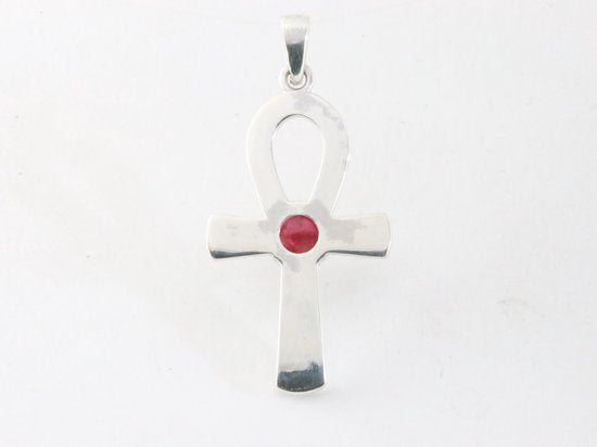Bewerkte zilveren ankh hanger met robijn afbeelding 3