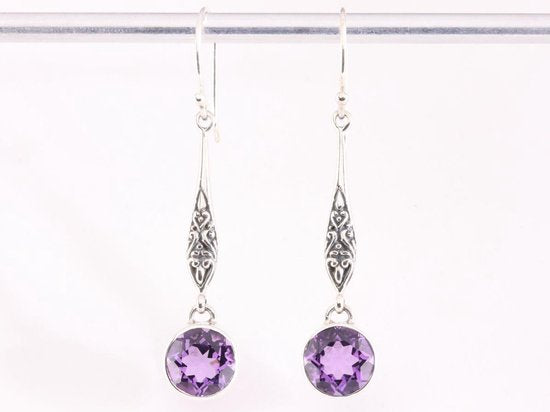 Lange bewerkte zilveren oorbellen met amethist afbeelding 4