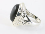 Opengewerkte zilveren ring met onyx afbeelding 2