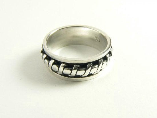 Zilveren ring met fantasiekabel afbeelding 2