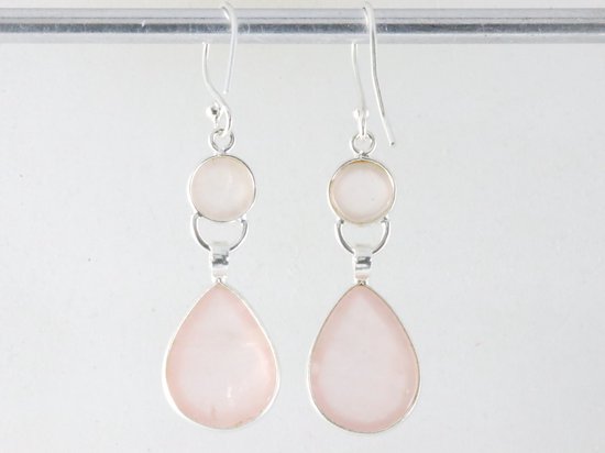 Lange zilveren oorbellen met rozenkwarts afbeelding 2