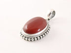 Bewerkte ovale zilveren hanger met carneool afbeelding 2
