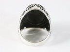 Zware bewerkte zilveren ring met onyx afbeelding 3