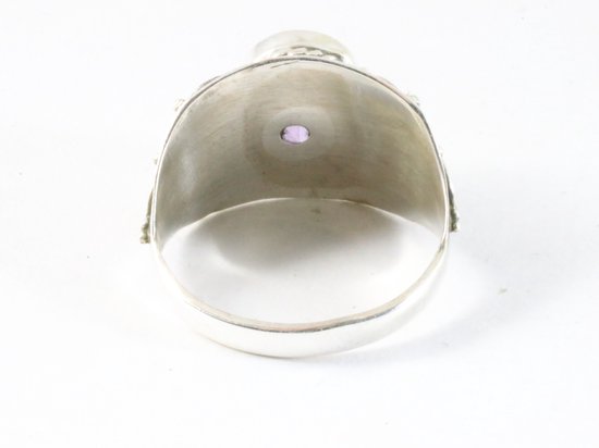 Bewerkte zilveren ring met amethist afbeelding 3