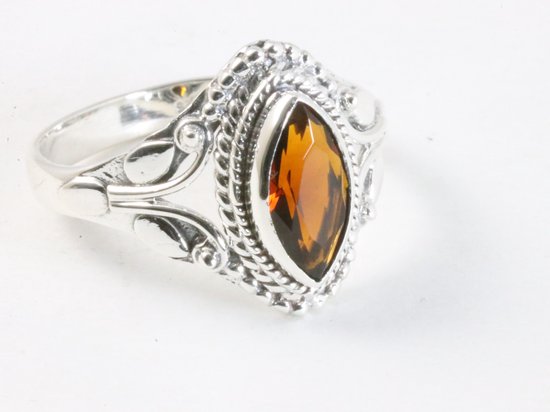 Fijne bewerkte zilveren ring met rookkwarts afbeelding 1