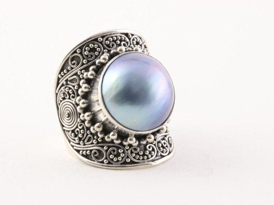 Traditionele grote bewerkte zilveren ring met Tahiti parel afbeelding 1
