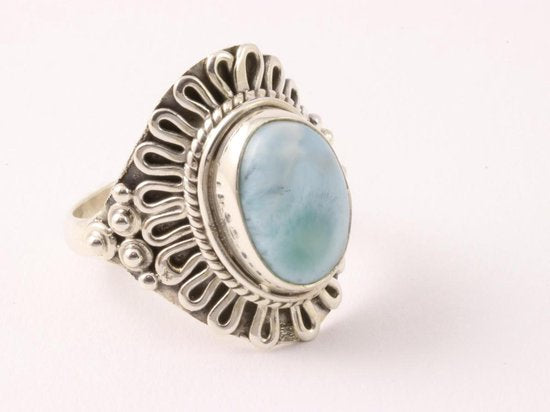 Bewerkte zilveren ring met larimar afbeelding 1