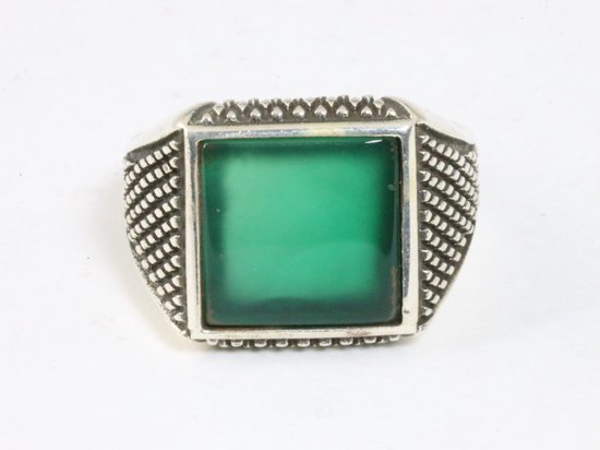 Bewerkte zilveren ring met groene agaat afbeelding 4
