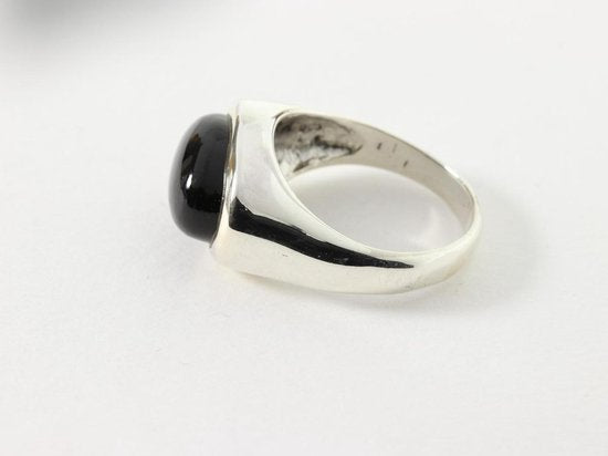 Zilveren ring met onyx afbeelding 3