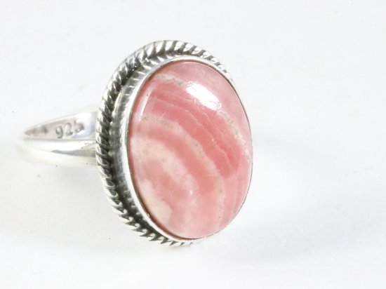 Bewerkte ovale zilveren ring met rhodochrosiet afbeelding 1