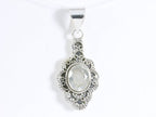 Bewerkte zilveren hanger met bergkristal afbeelding 4