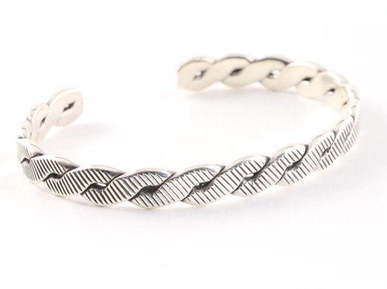 Zware fijn bewerkte zilveren klemarmband afbeelding 2