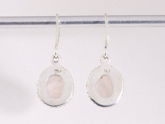 Bewerkte ovale zilveren oorbellen met aqua chalcedoon afbeelding 3