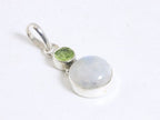 Fijne zilveren hanger met regenboog maansteen en peridoot afbeelding 2