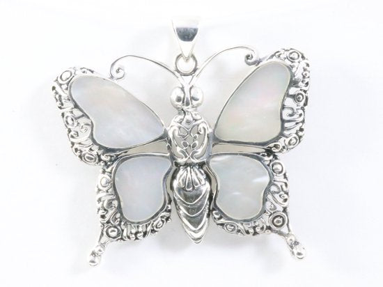 Grote zilveren vlinder hanger met parelmoer afbeelding 4