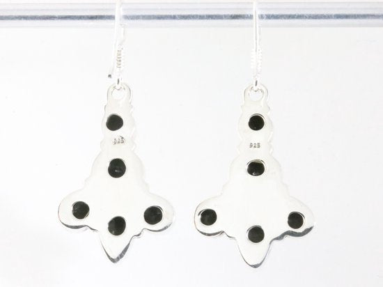Zilveren oorbellen met onyx afbeelding 3