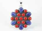 Traditionele bewerkte zilveren hanger met lapis lazuli en rode koraal steen afbeelding 4